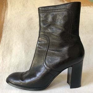 Nine West black leather boots